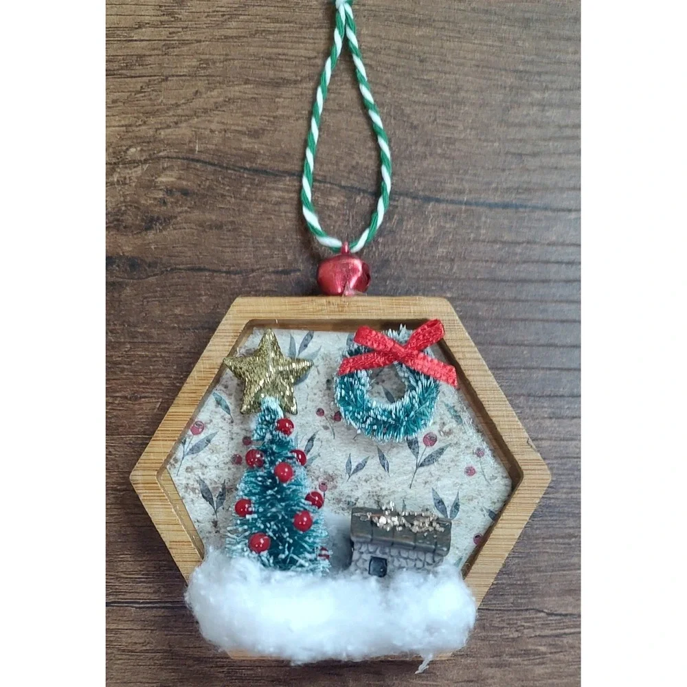 Handmade Primitive Christmas Ornament Tree Cabin Winter House Star Wreath O5